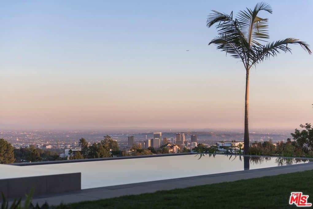 1218 Roberto Lane Los Angeles CA