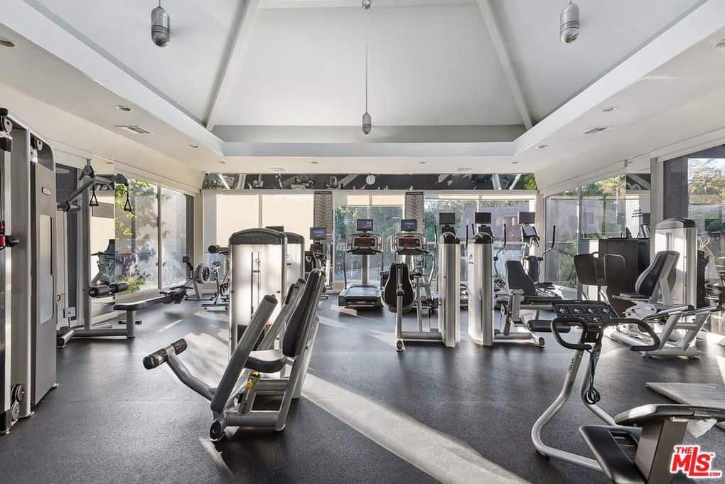 2771 Woodwardia Drive Los Angeles CA