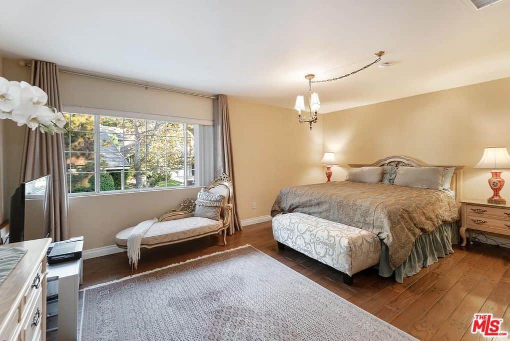2771 Woodwardia Drive Los Angeles CA