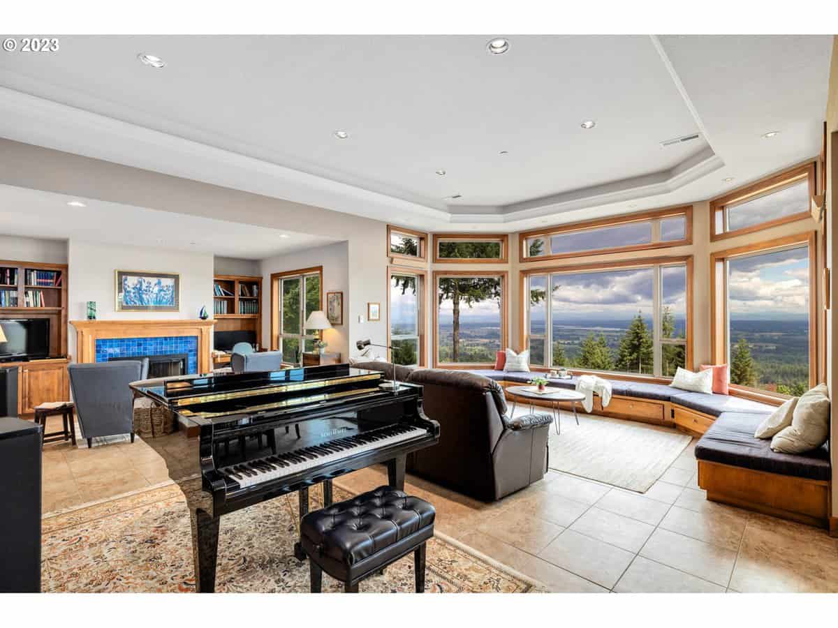 16820 NW Skyline Boulevard Portland OR 97231