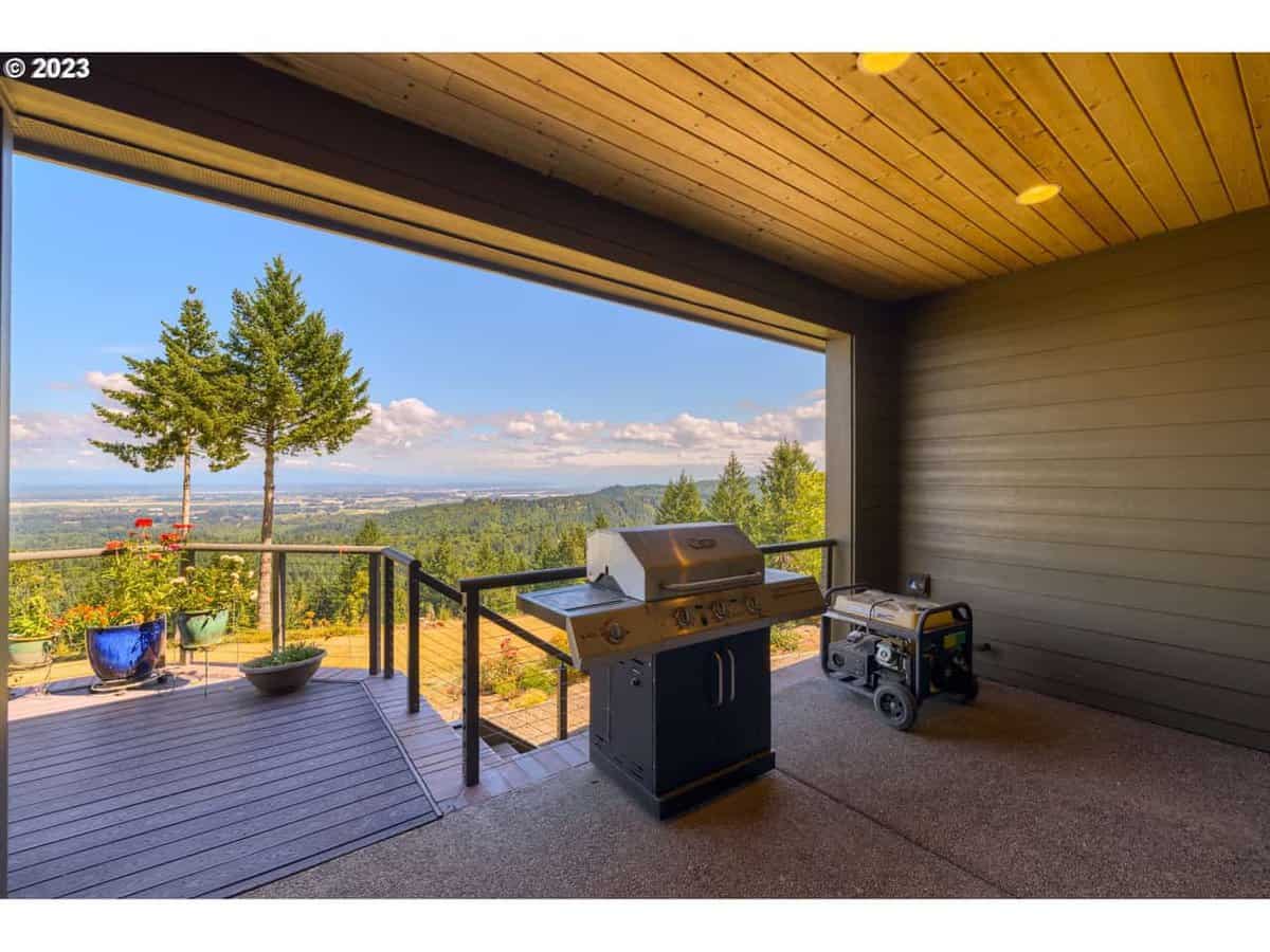 16820 NW Skyline Boulevard Portland OR 97231