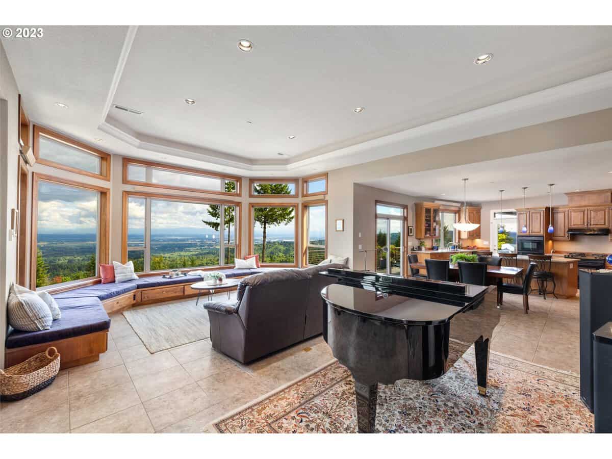 16820 NW Skyline Boulevard Portland OR 97231