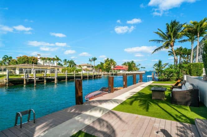 2381 Bayview Lane North Miami FL 33181