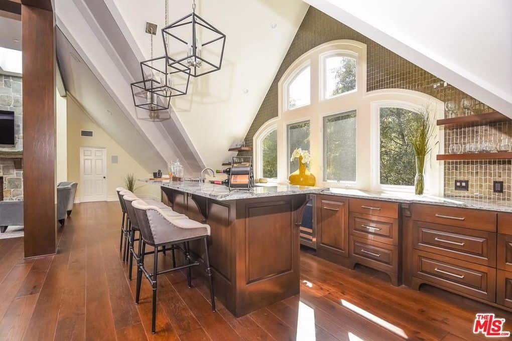 3901 Longridge Avenue Los Angeles LA 91423