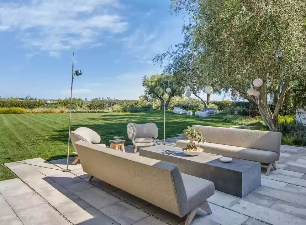 1700 San Remo Drive Los Angeles CA 90272