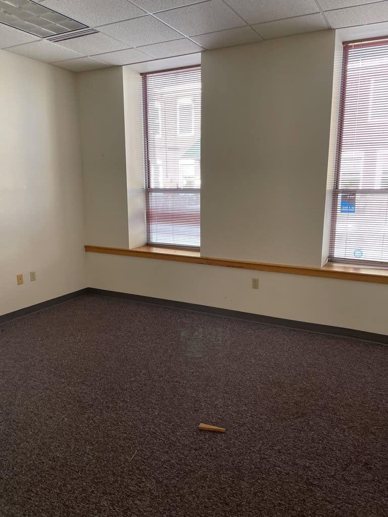 17 Elm Street Keene NH 03446