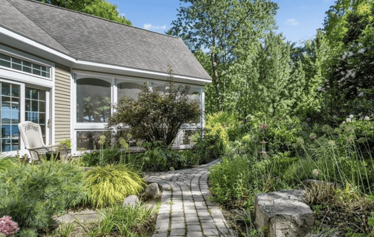 2346 Thornton Grove North Skaneateles NY