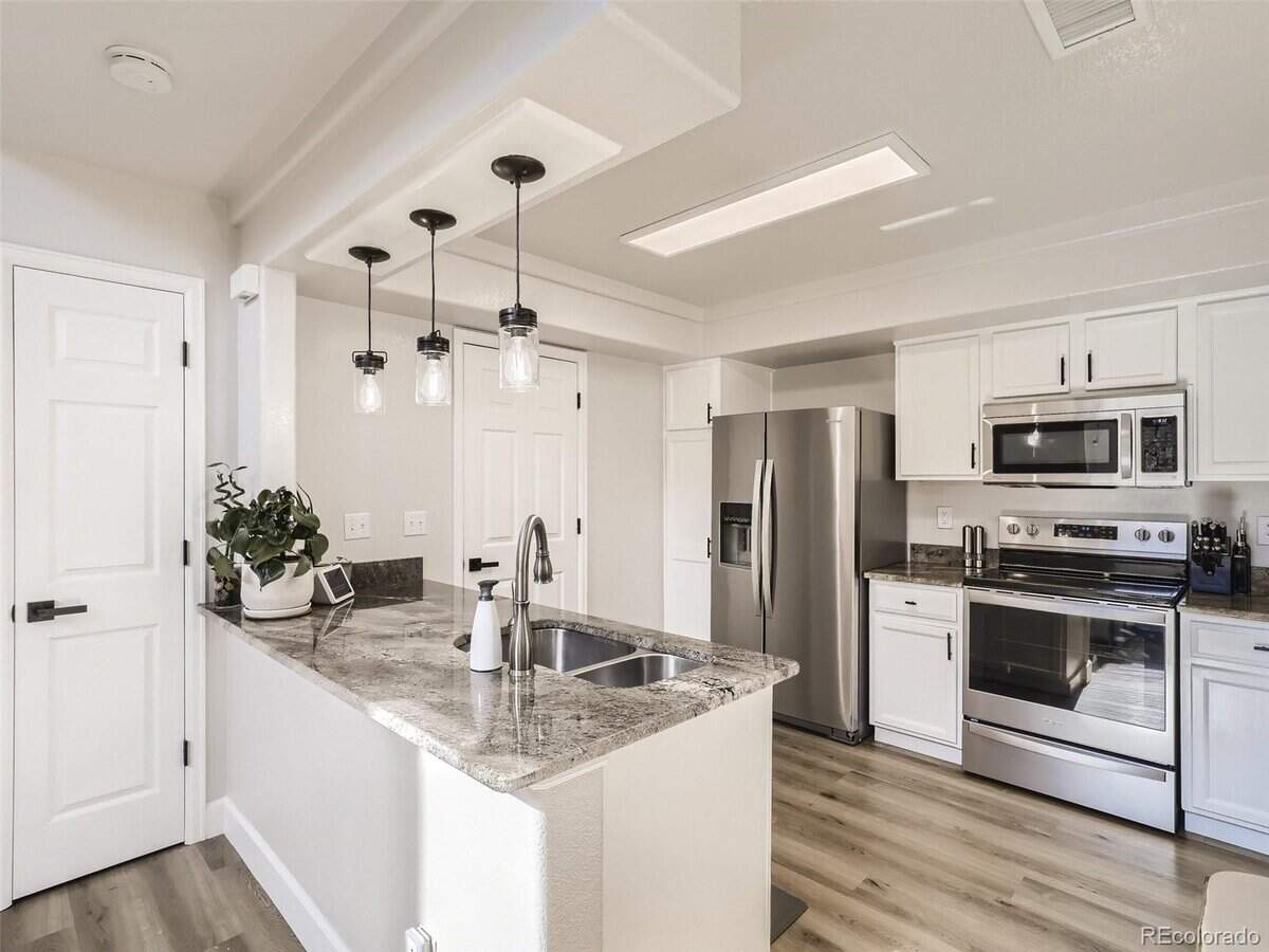 21633 E 38th Place Denver CO 80249