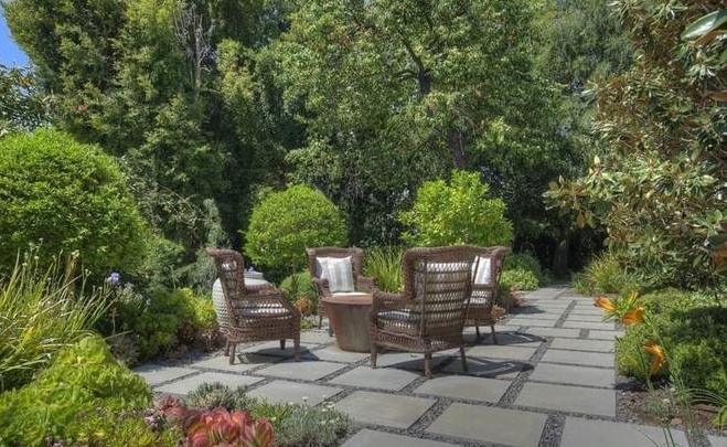 1822 Camino Palmero Street Hollywood Hills CA 90038