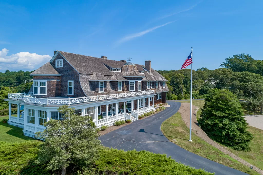 314 Quissett Avenue Falmouth MA 02543