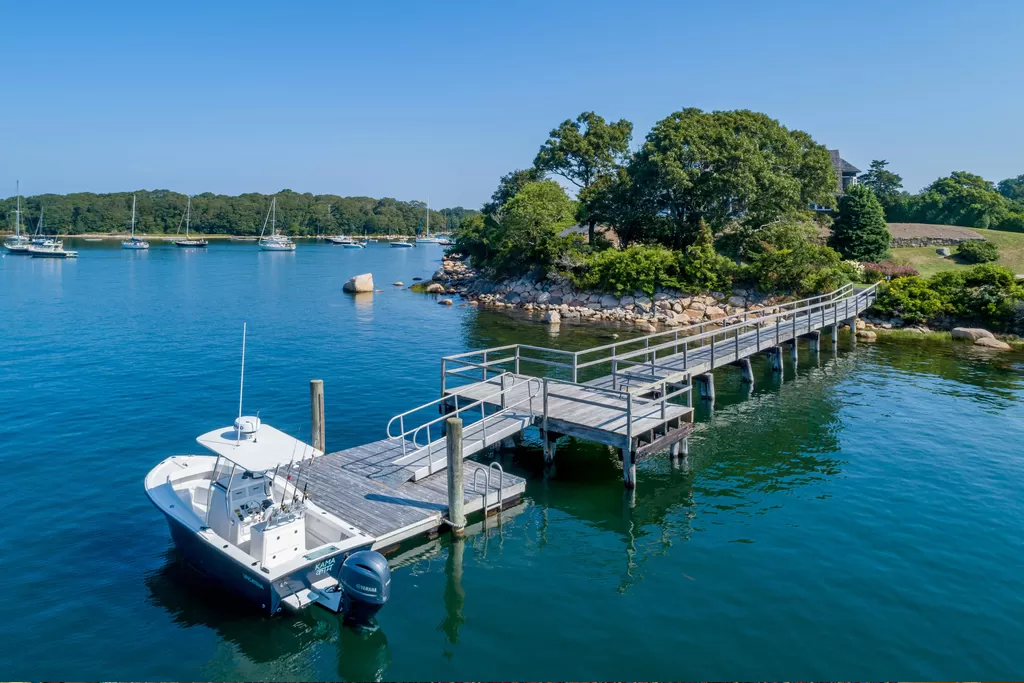 314 Quissett Avenue Falmouth MA 02543