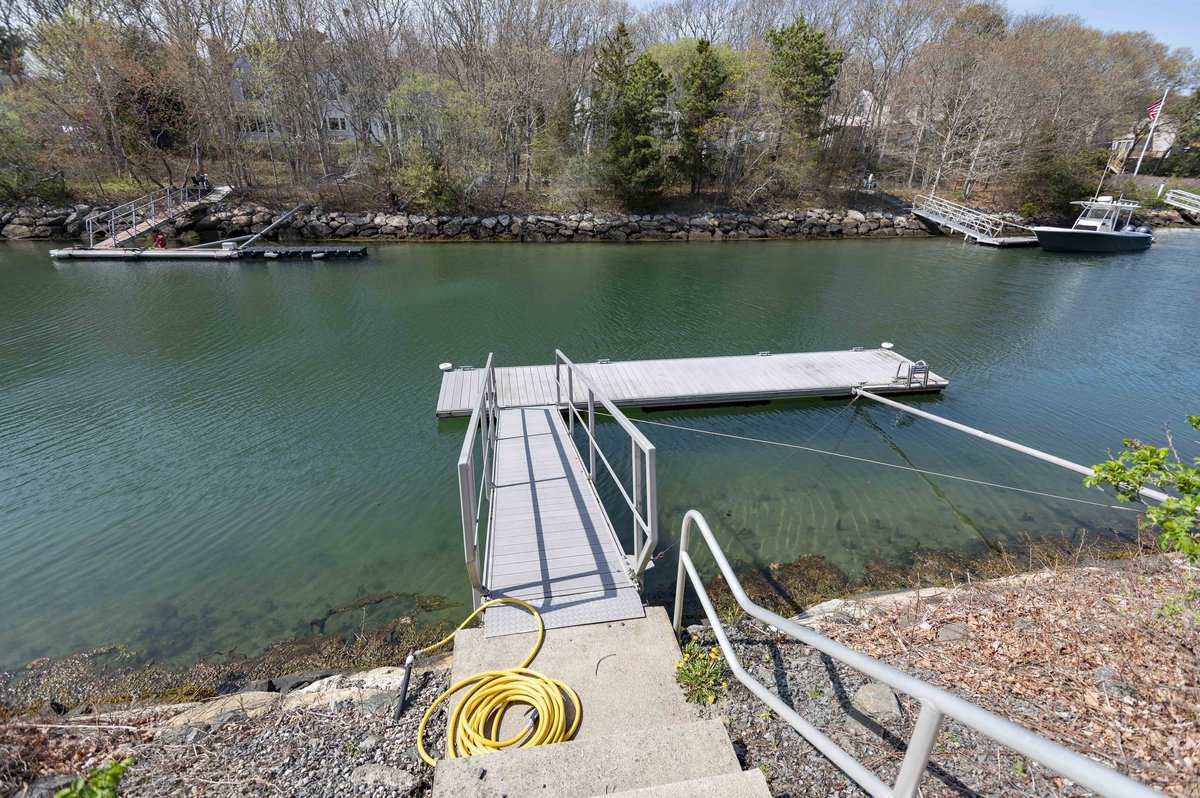 North Falmouth MA 02556