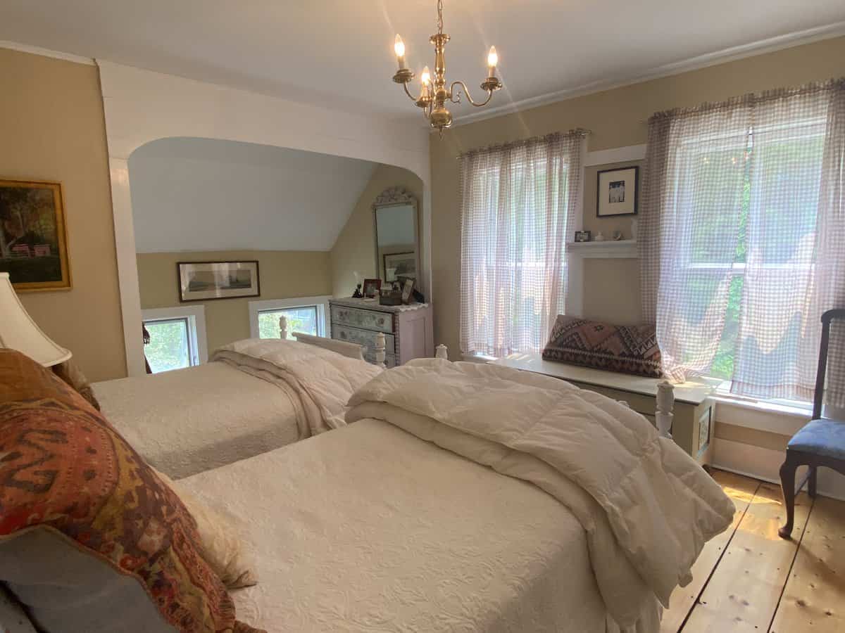 Edgehill Londonderry VT 05340