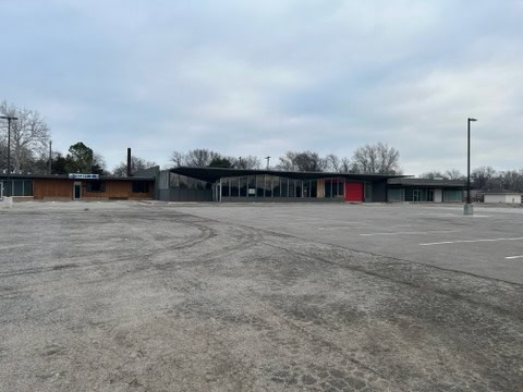 638 W. 33rd Street North Wichita KS 67204