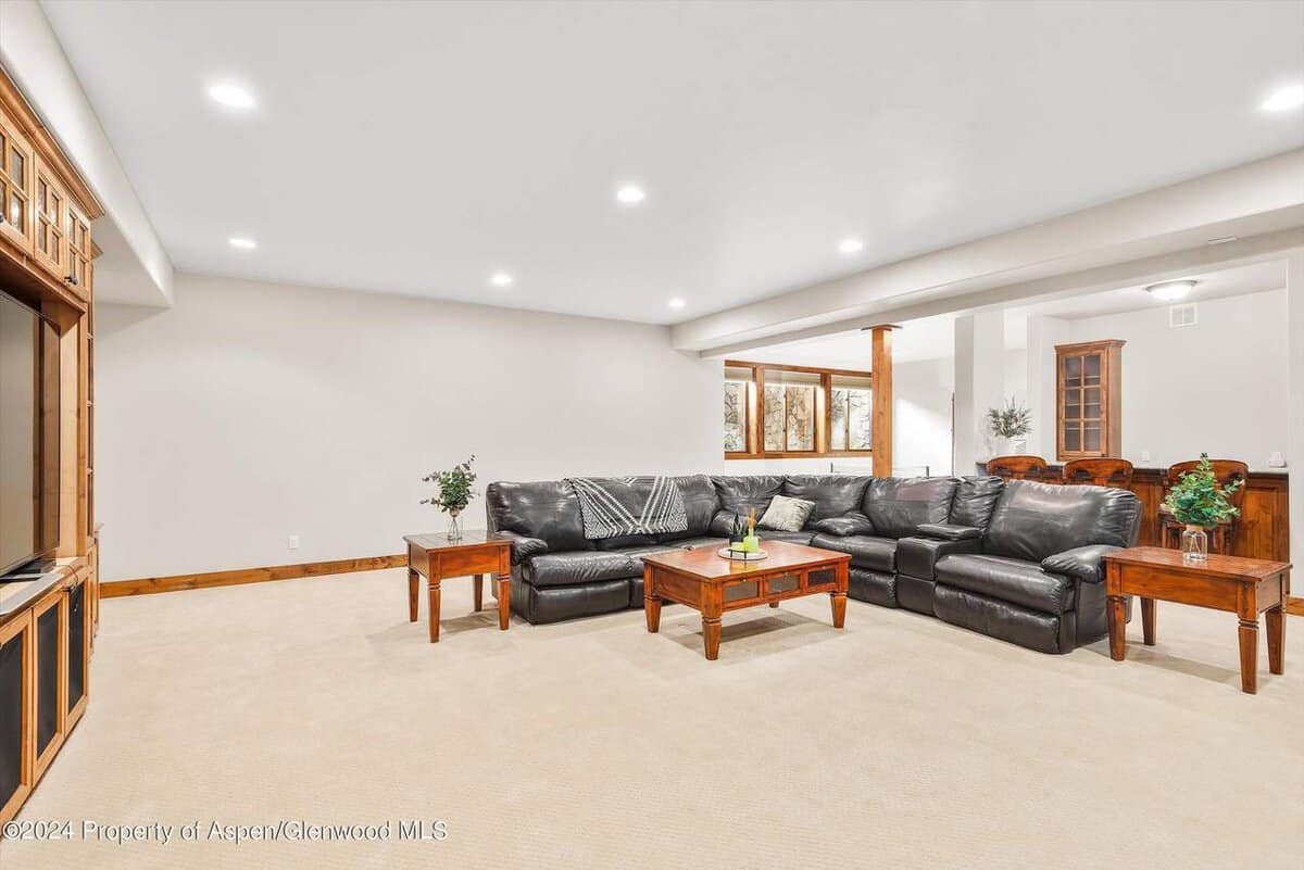 904 Cedar Creek Carbondale CO 81623
