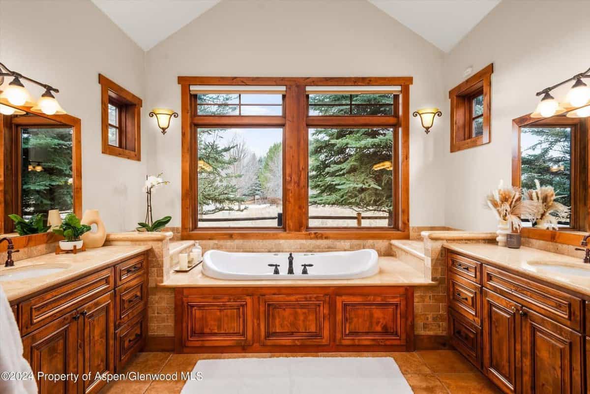 904 Cedar Creek Carbondale CO 81623