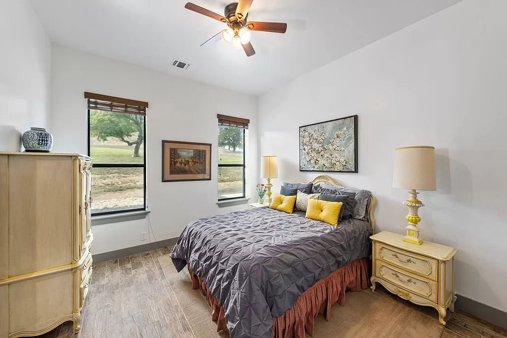 234 Deer Park Lane Kerrville TX 78028