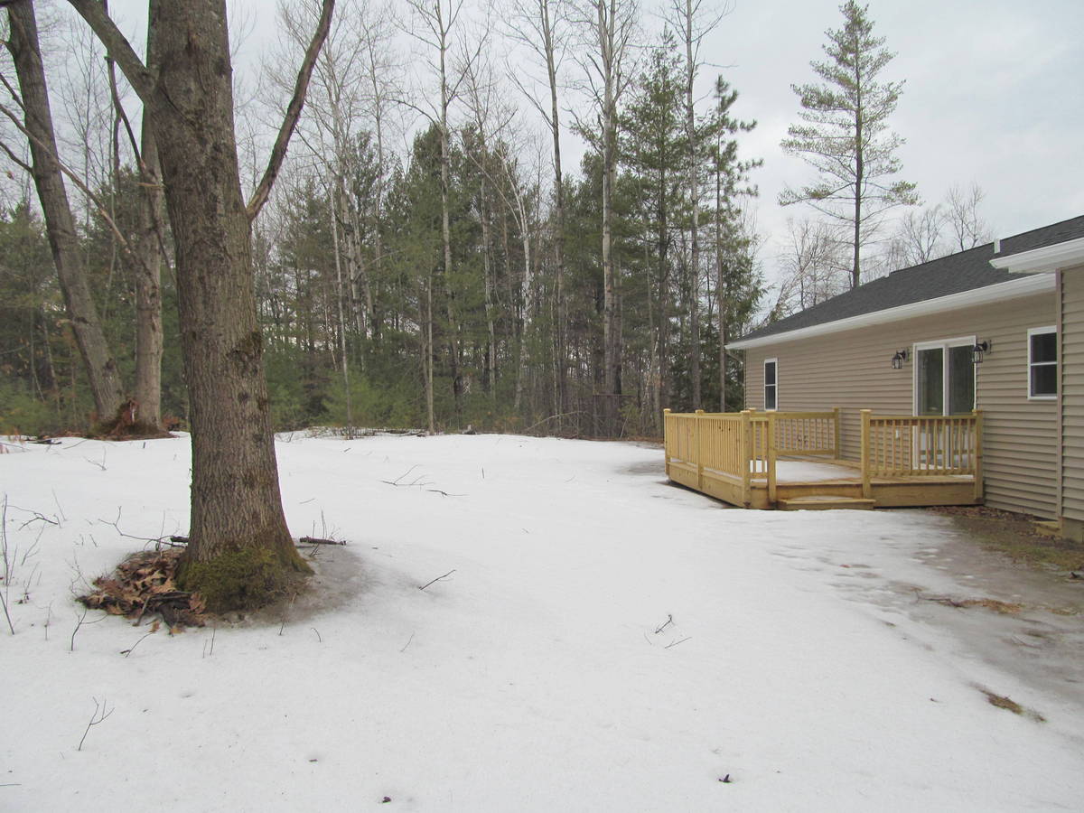 33 Cherry Lane Extension Newport VT 05855