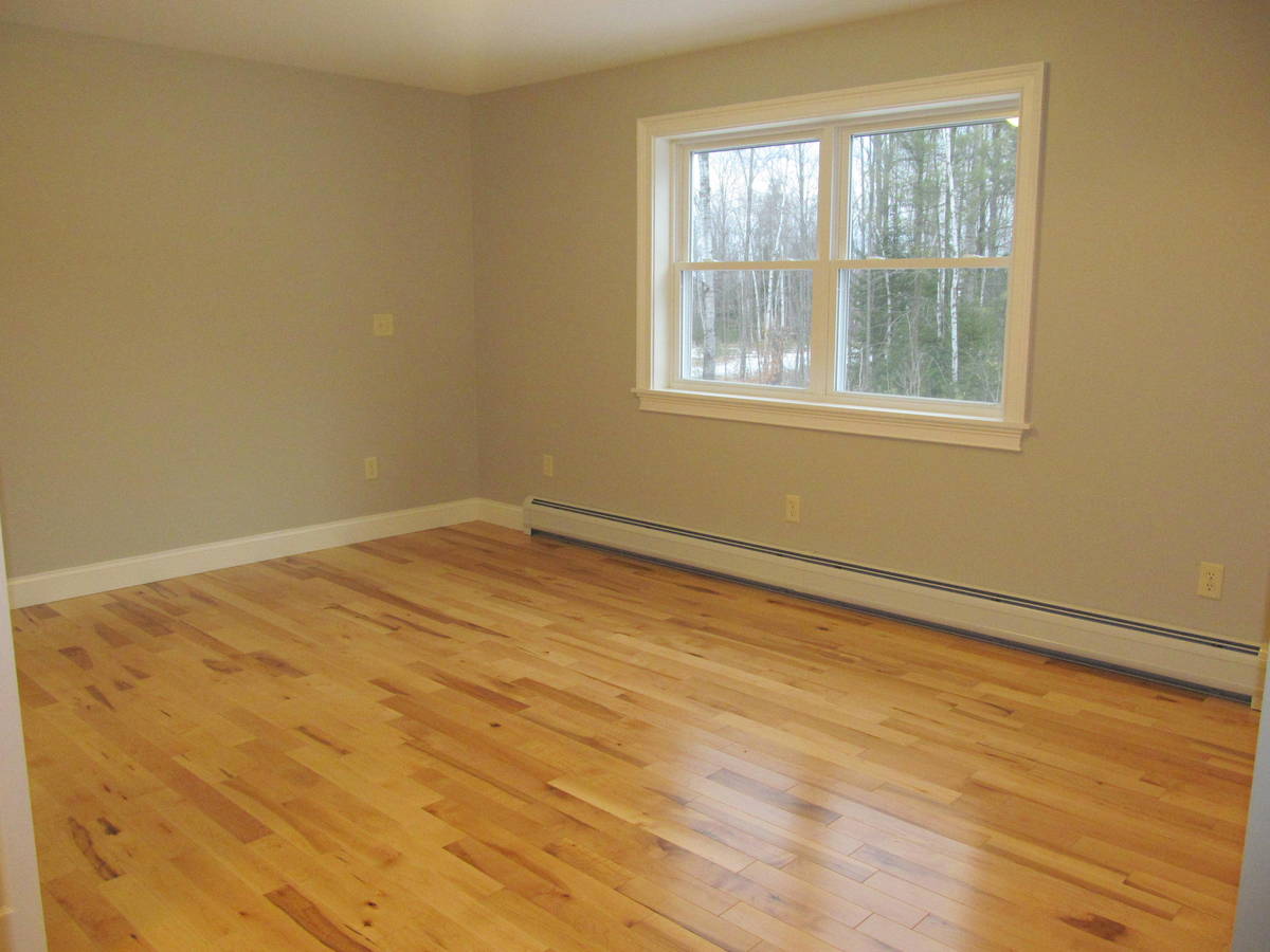 33 Cherry Lane Extension Newport VT 05855