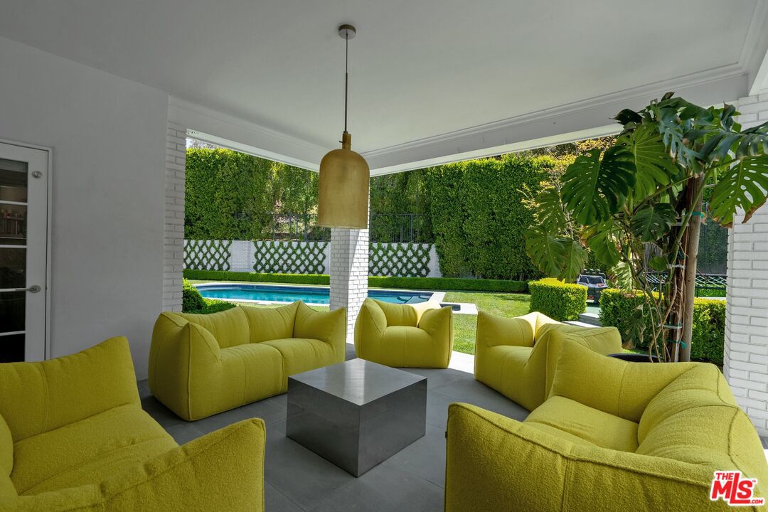 9551 Lime Orchard Road Beverly Hills CA 90210
