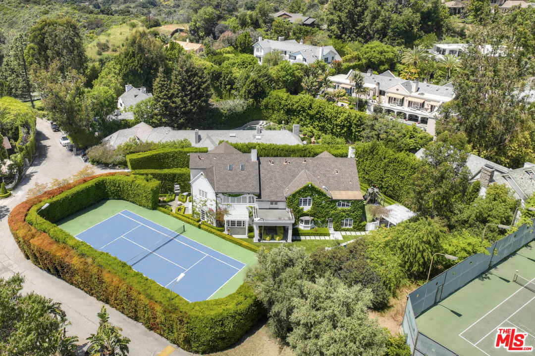 9551 Lime Orchard Road Beverly Hills CA 90210