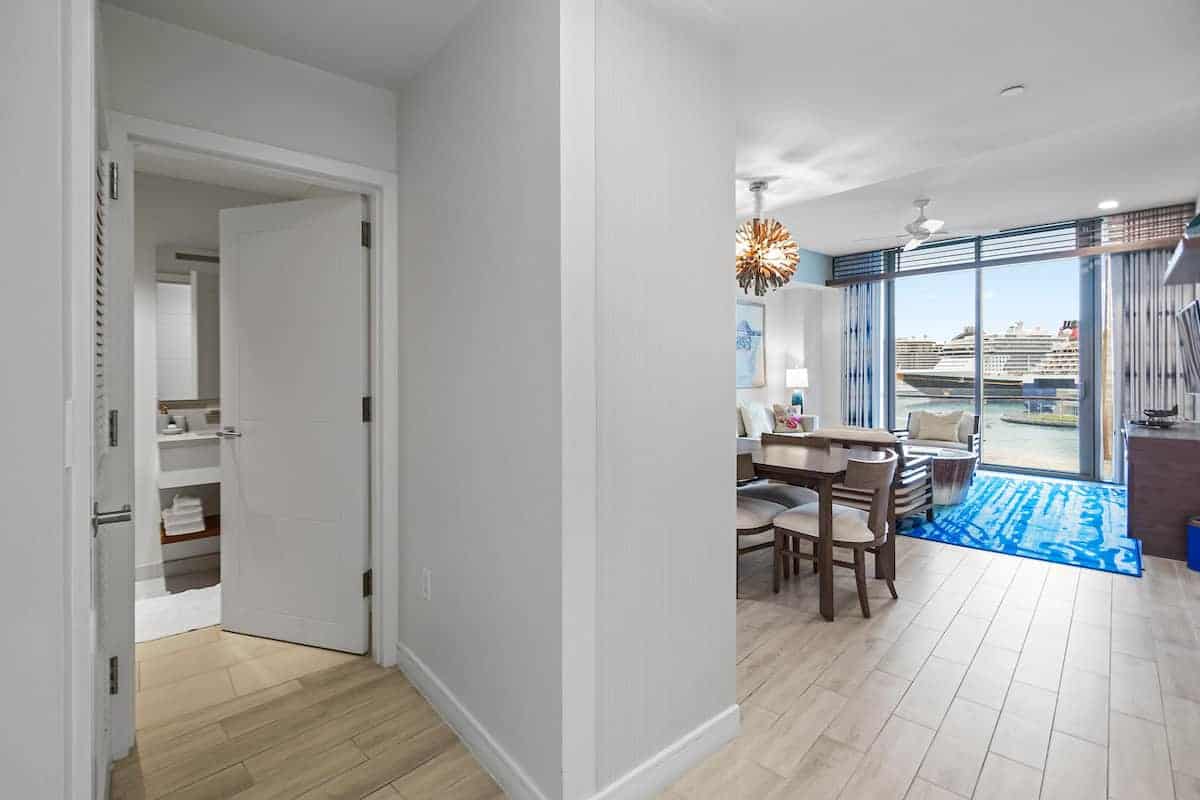 One Particular Harbour At The Pointe New Providence Paradise Island BS