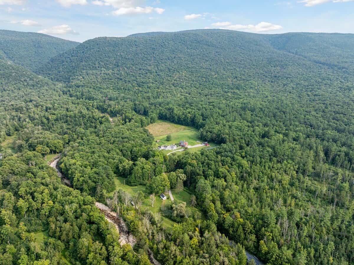 527 Benson Road Manchester VT 05255