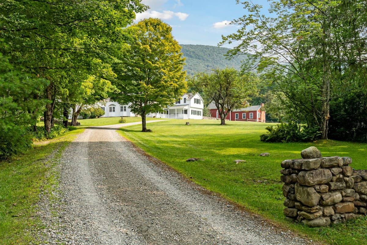 527 Benson Road Manchester VT 05255