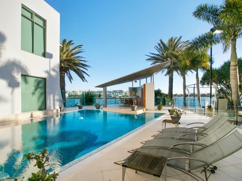 7-13 King Arthurs Court Queensland AU