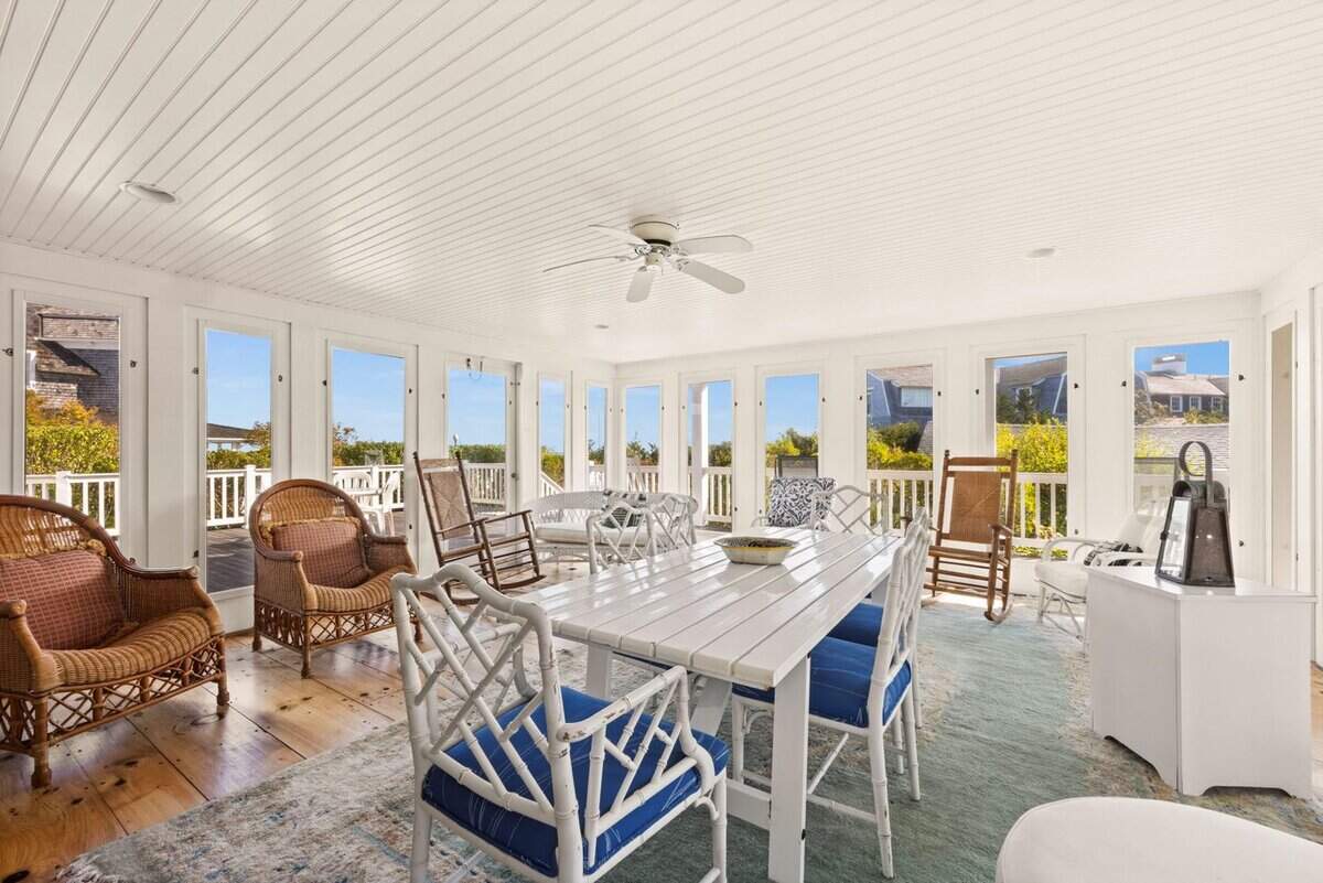 9 Weston Avenue Oak Bluffs MA 02568