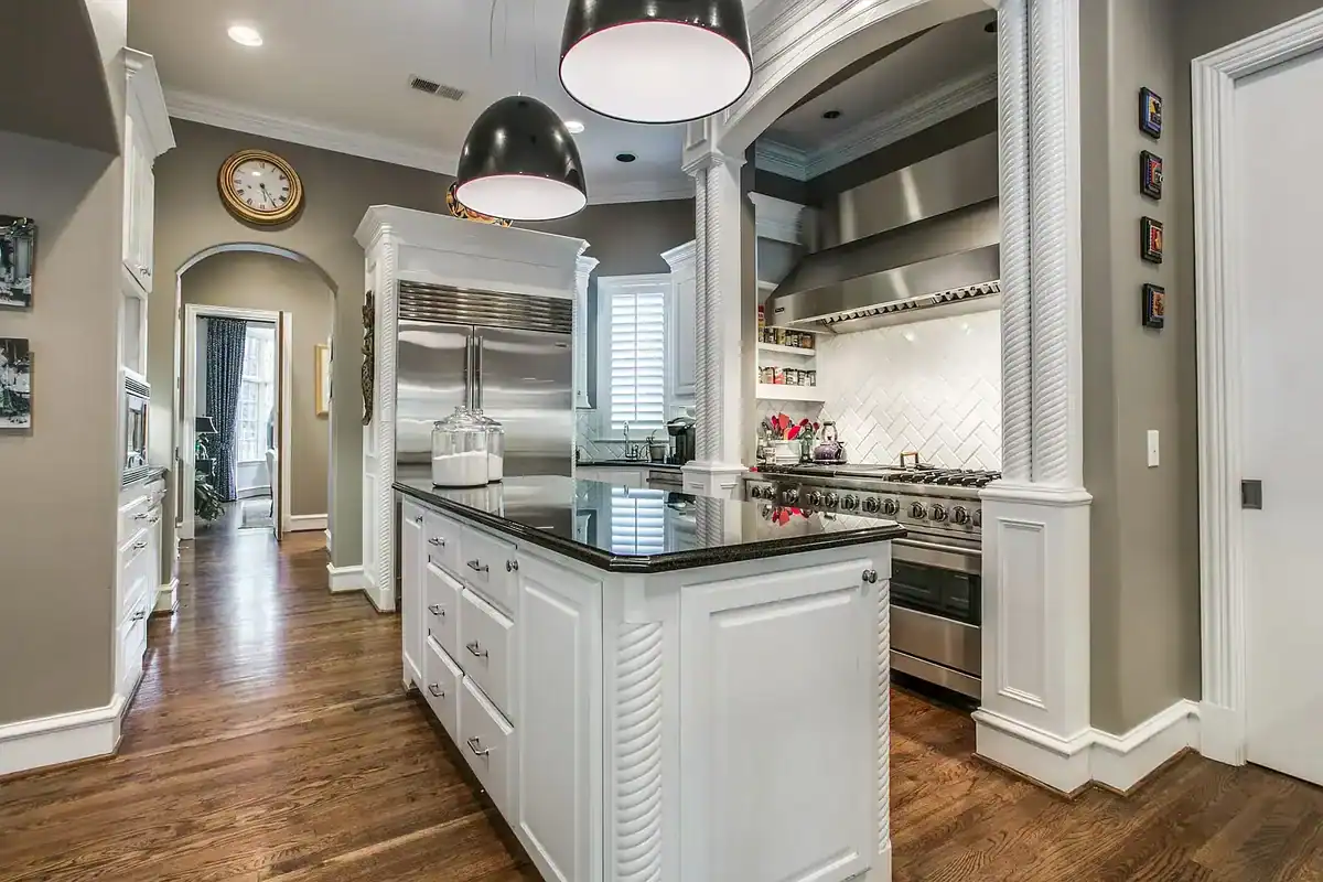 6607 Glendora Avenue Dallas TX 75230