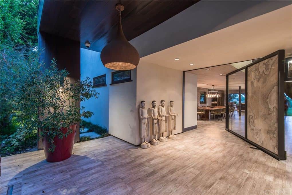 1134 Lachman Lane Pacific Palisades CA 90272