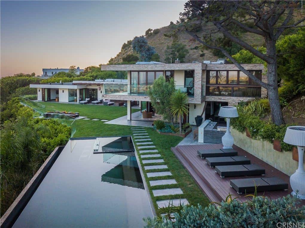1134 Lachman Lane Pacific Palisades CA 90272