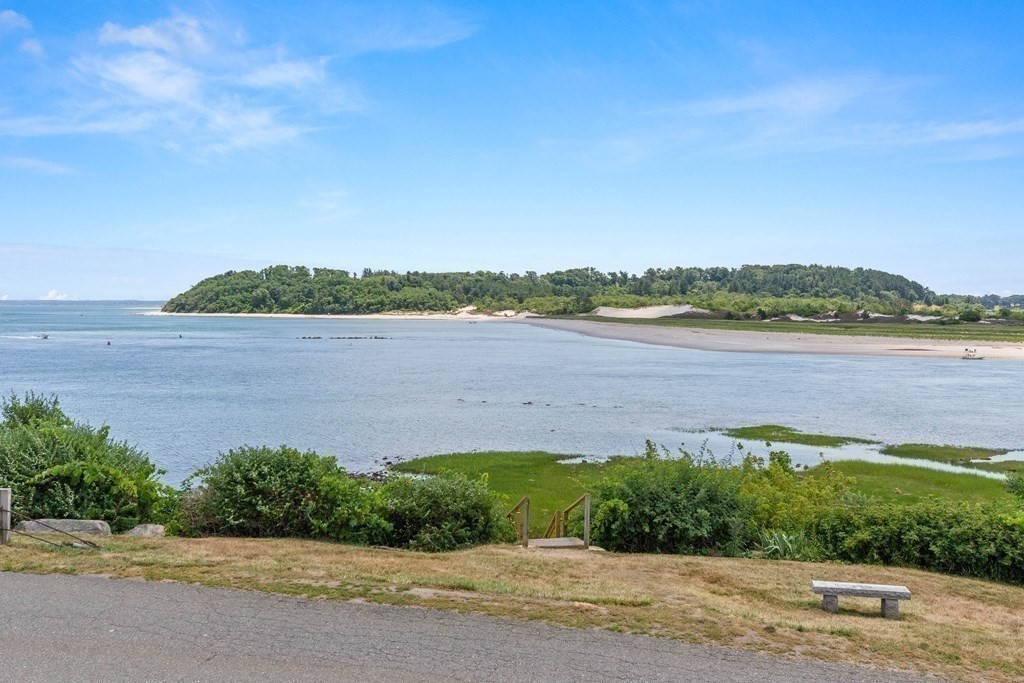 15 River Road Ipswich MA 01938