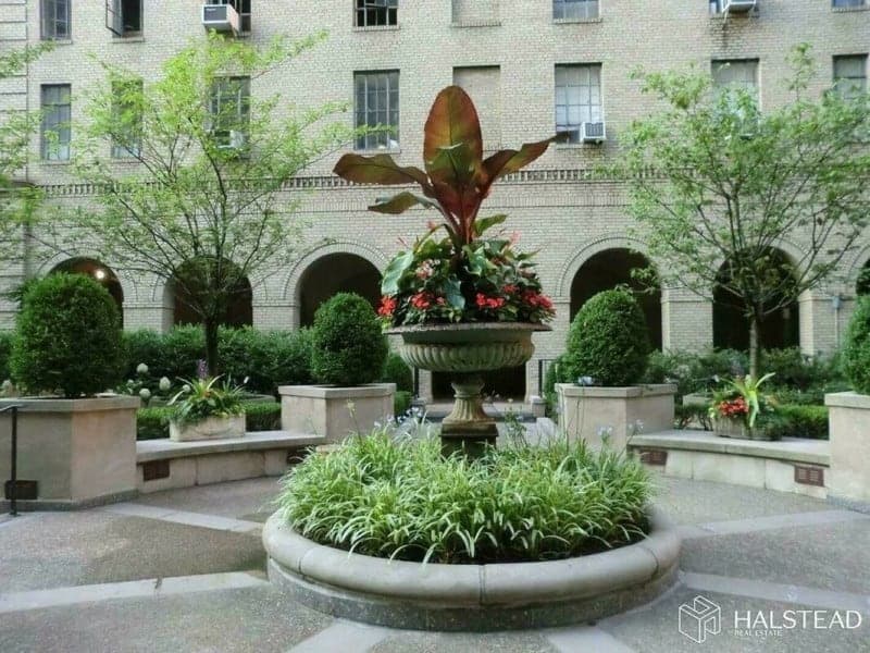 353 West 56th Street NY 10019