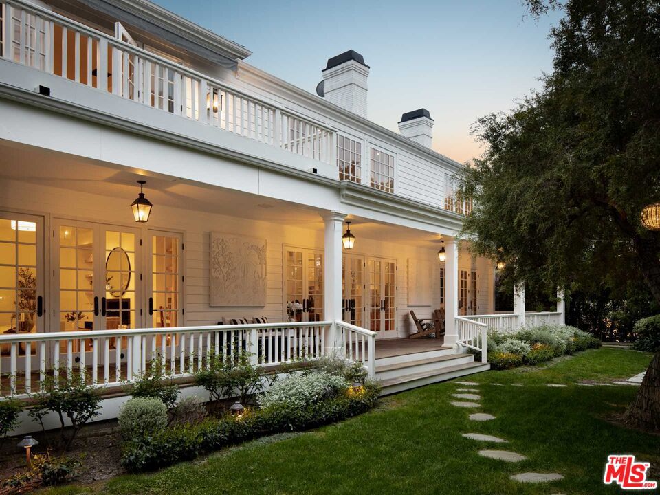 555 N Tigertail Road Los Angeles CA 90049
