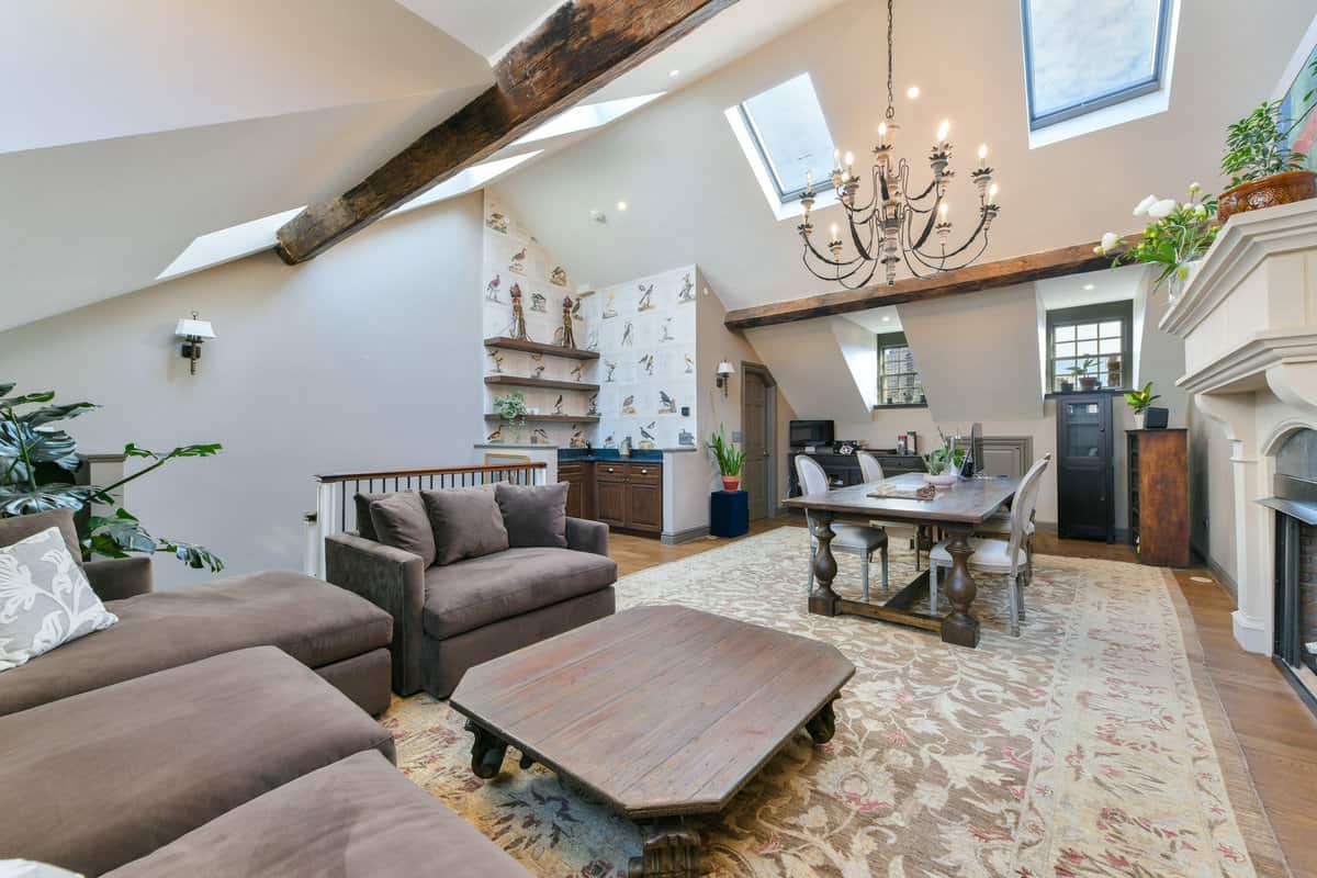 11 Chestnut Street, Boston, MA 02108