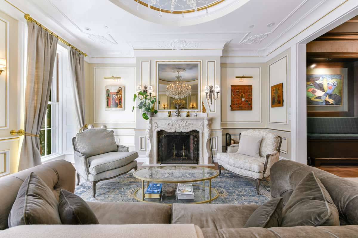 11 Chestnut Street, Boston, MA 02108