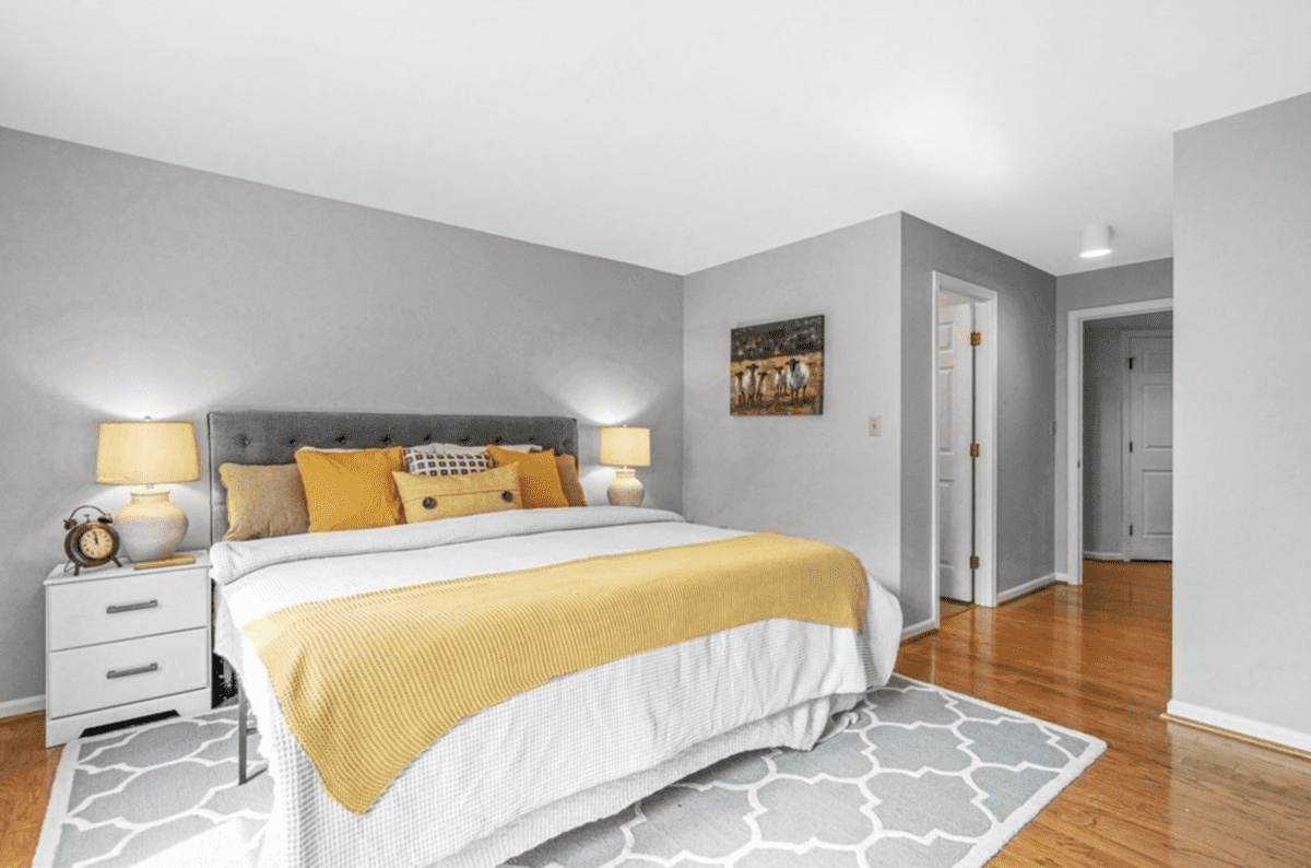 97 Anderer Lane West Roxbury MA 02132
