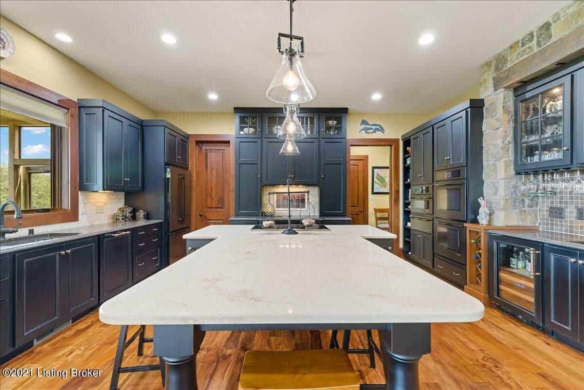 30 Bass Ct, N Whitesville KY 42378