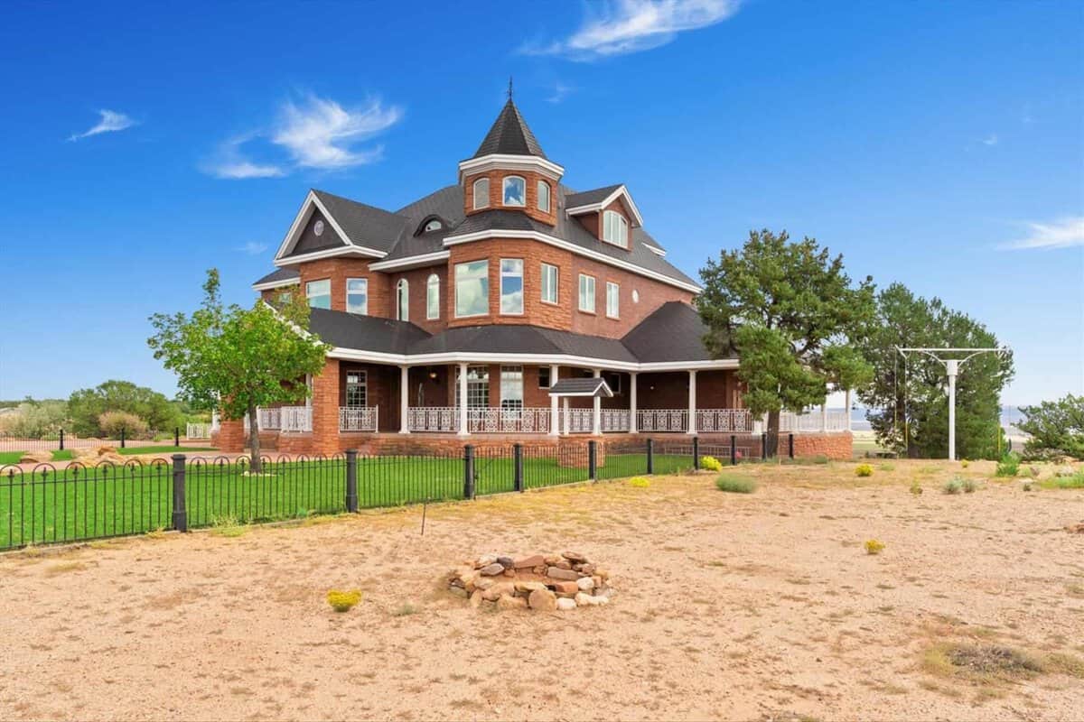 5615 Eight Mile Gap Road Kanab UT 84741