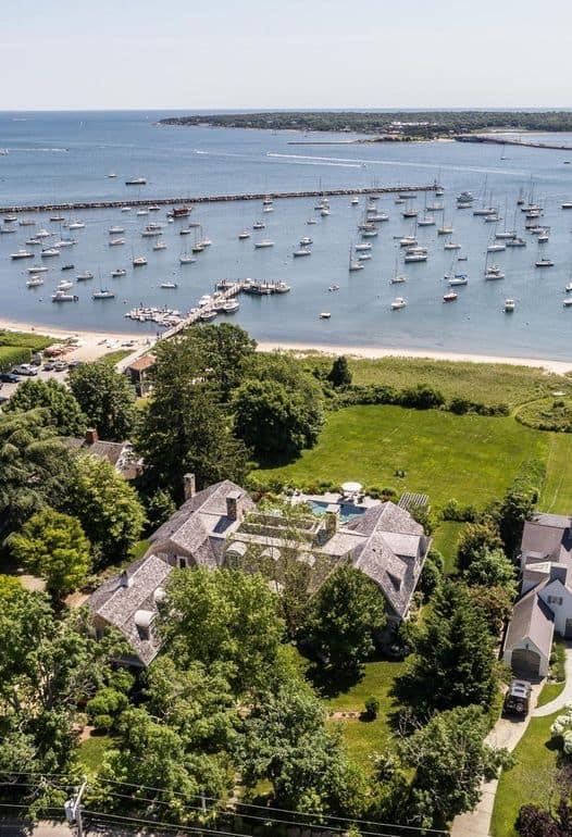 103 Main Street Vineyard Haven MA 02568