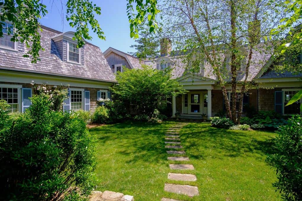 103 Main Street Vineyard Haven MA 02568