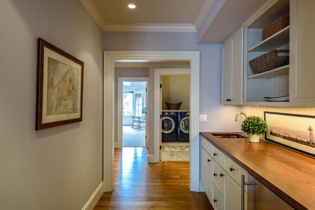 103 Main Street Vineyard Haven MA 02568