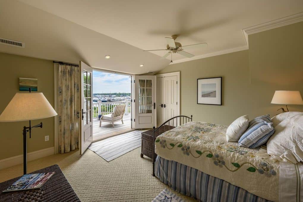 103 Main Street Vineyard Haven MA 02568