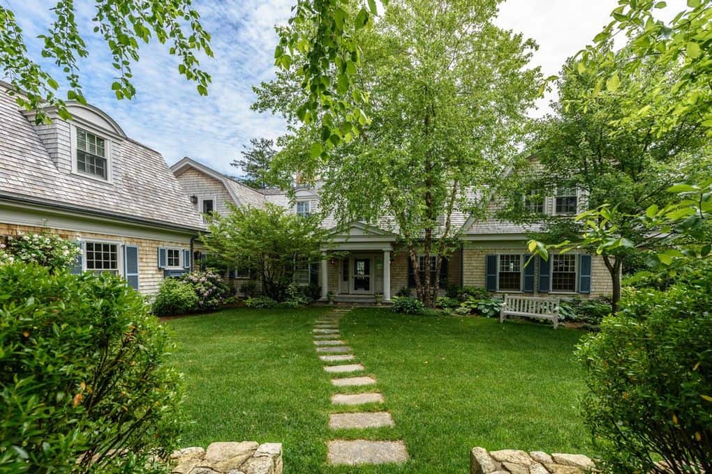 103 Main Street Vineyard Haven MA 02568