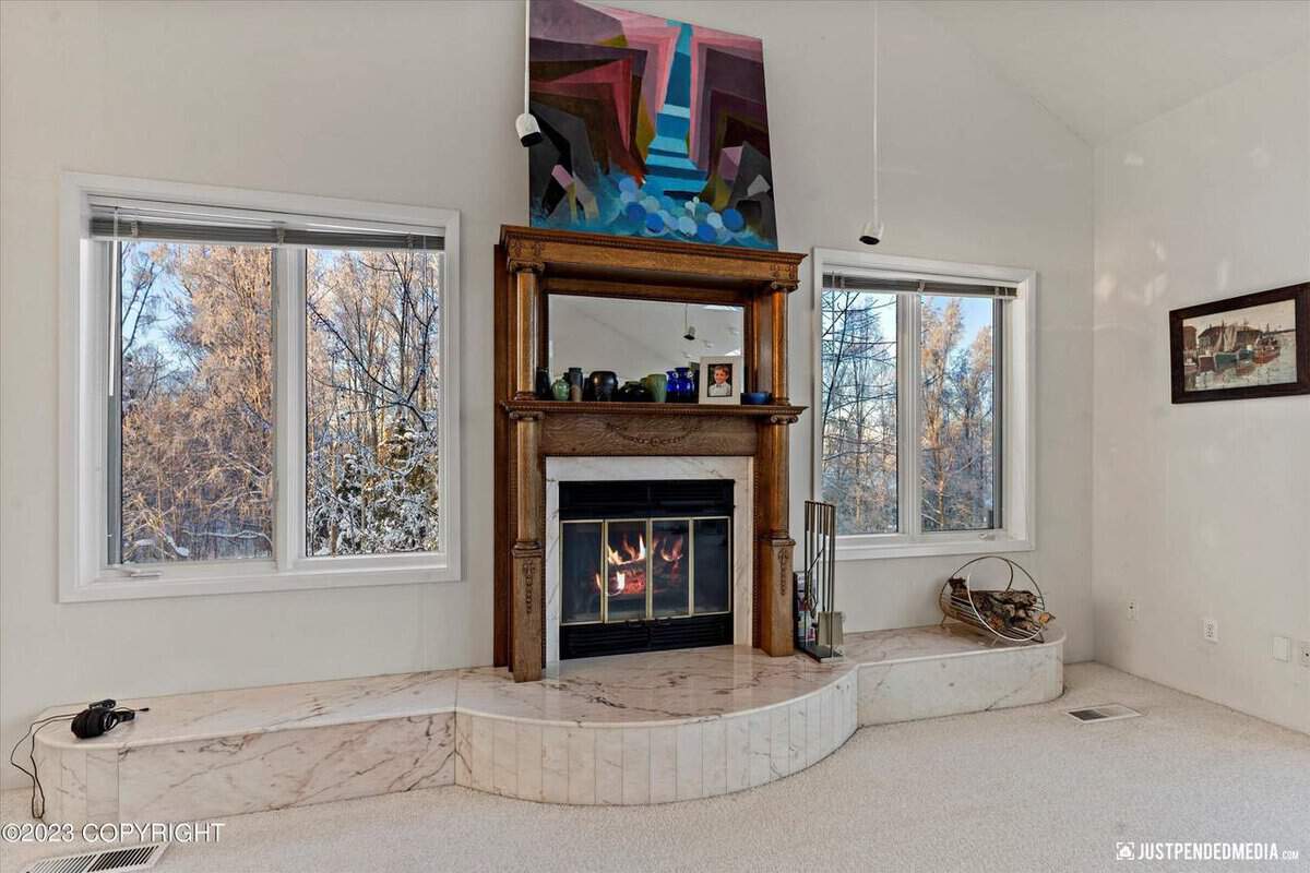 3327 Illiamna Avenue Anchorage AK 99517