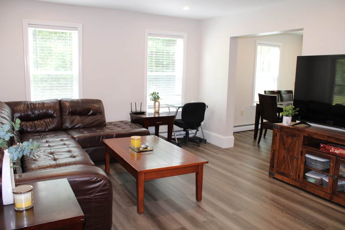 Woodstock NH, 49 Paradise Road