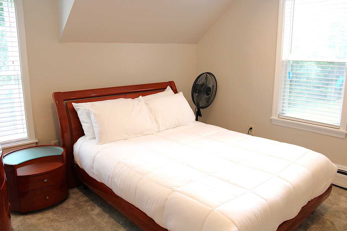 49 Paradise Road, Woodstock Nh 03262 Woodstock NH 03262