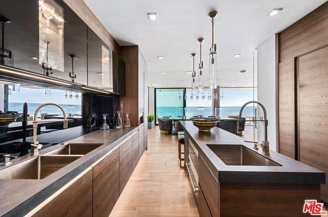 22150 Pacific Coast Highway Malibu CA 90265